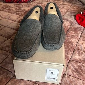 NEW Mens Rothys Slippers